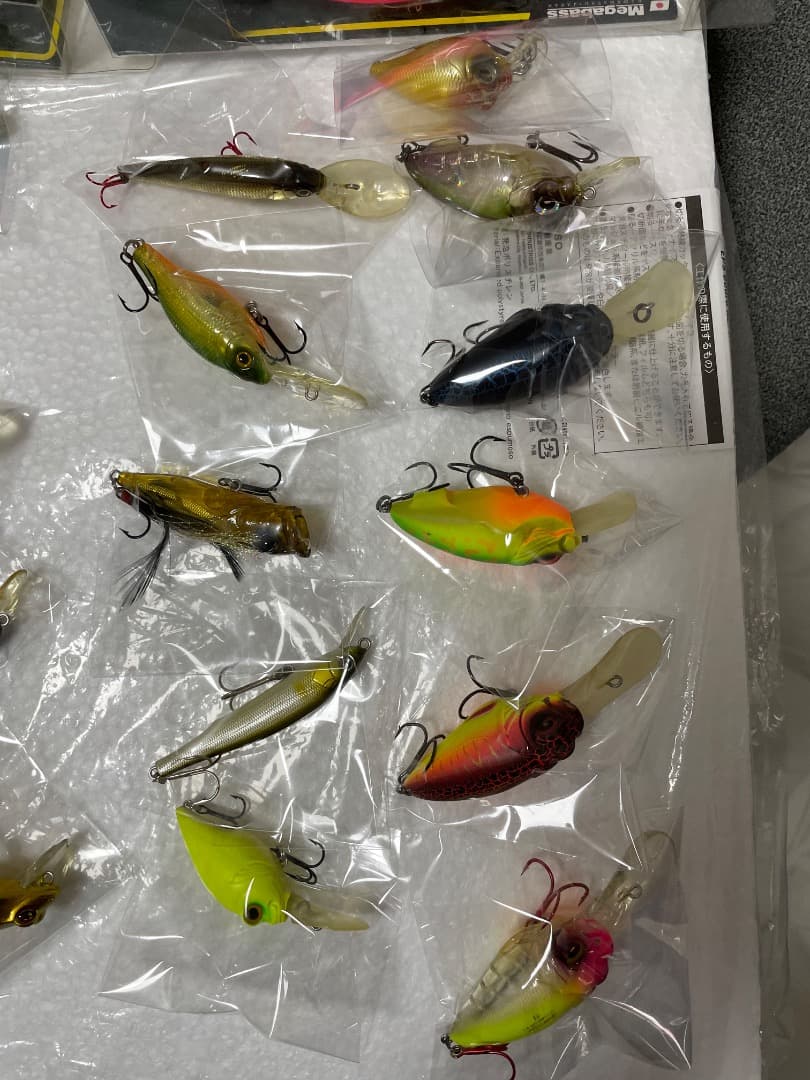 メガバスルアー３４個スピナー１０個