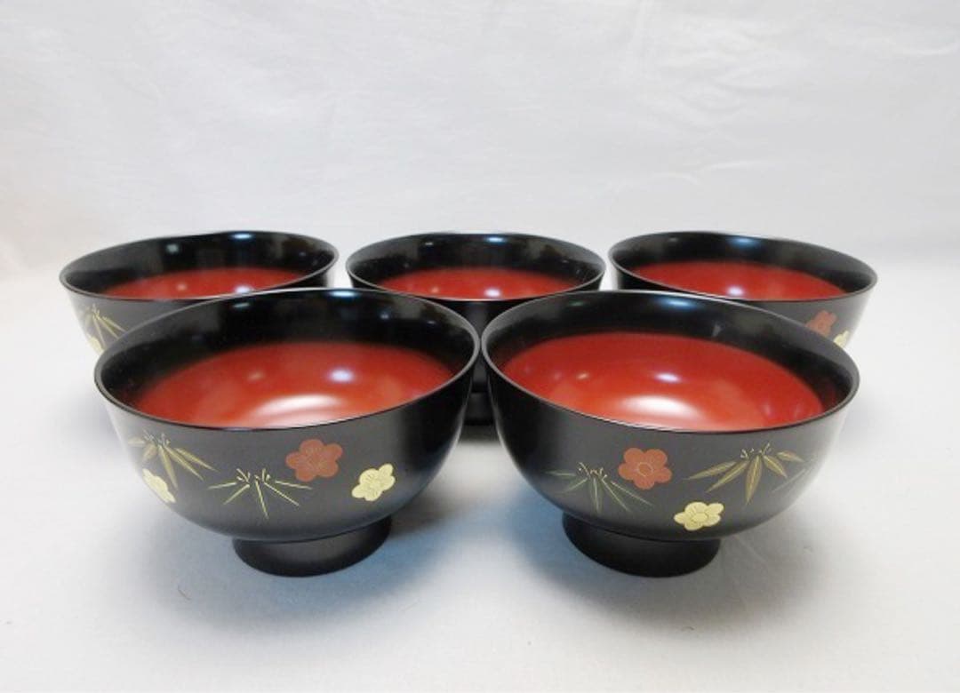 ほぼ未使用 懐石道具 木製黒塗 金彩花蒔絵 汁椀5客揃 瑾斎の漆器 内朱 元箱