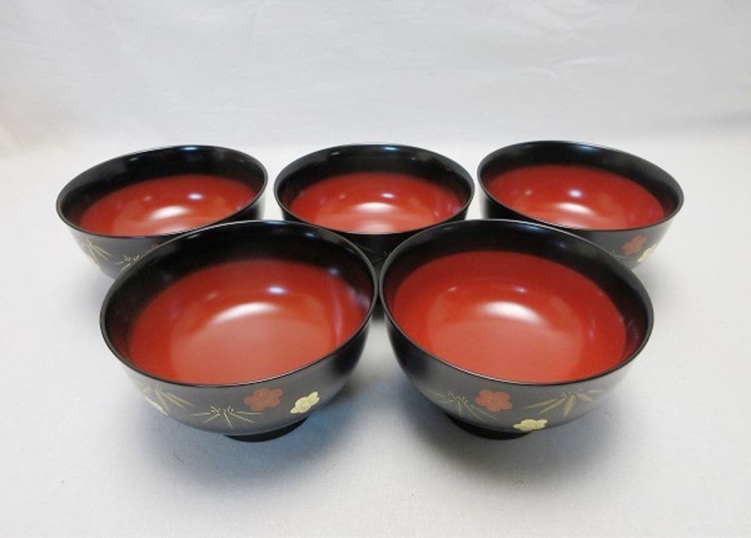 ほぼ未使用 懐石道具 木製黒塗 金彩花蒔絵 汁椀5客揃 瑾斎の漆器 内朱 元箱