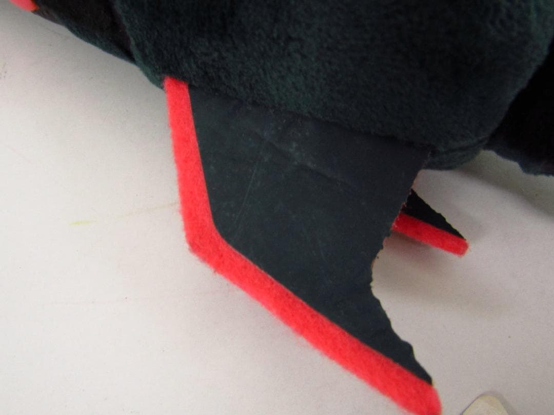 Pokemon ポケモンセンター 黒いメガレックウザ ぬいぐるみ Y2685