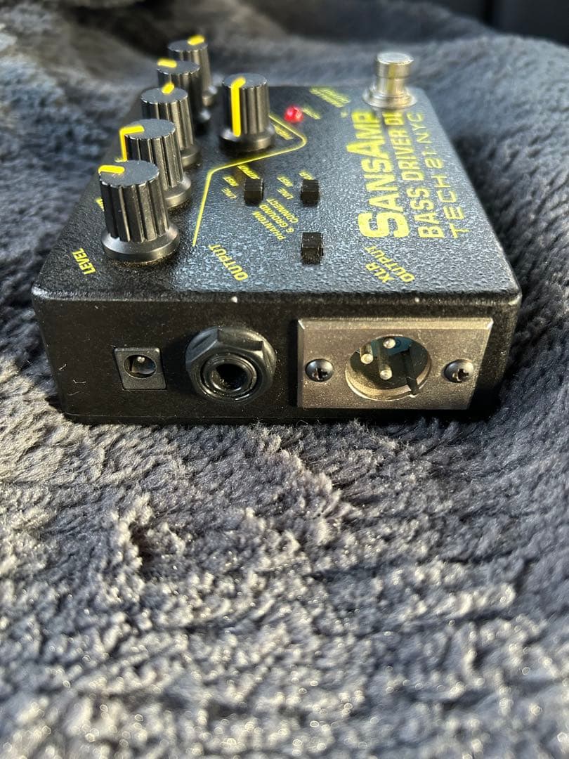 美品　TECH 21 NYC SansAmp Bass D DI