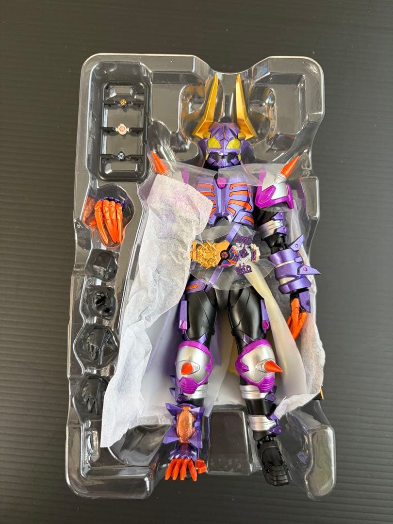 S.H.F仮面ライダーバッファ フィーバーゾンビフォーム（ジャマ神）