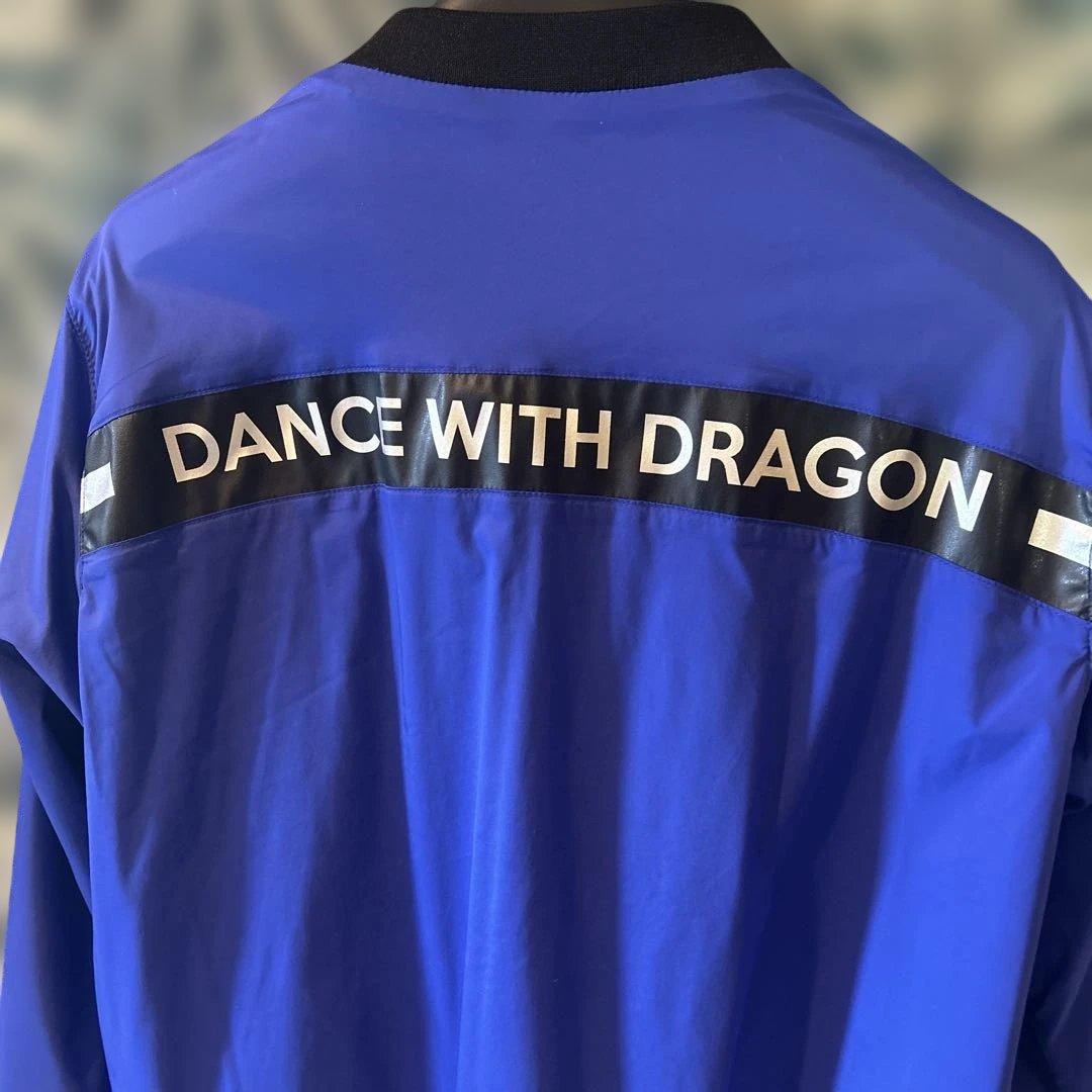 ナイロンVネックブルゾン　サイズ2