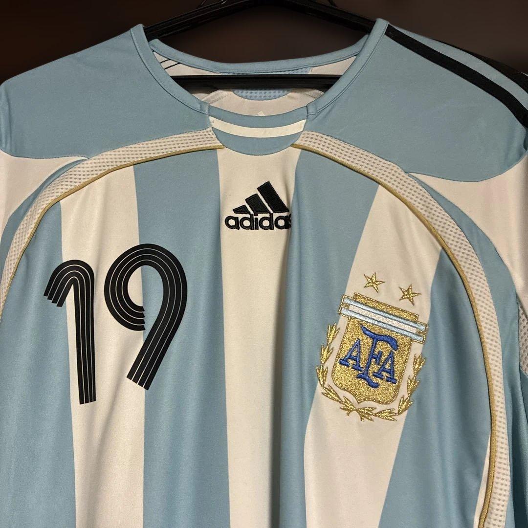 アルゼンチン代表 サッカーシャツ 19番 adidas タグ付き　未使用