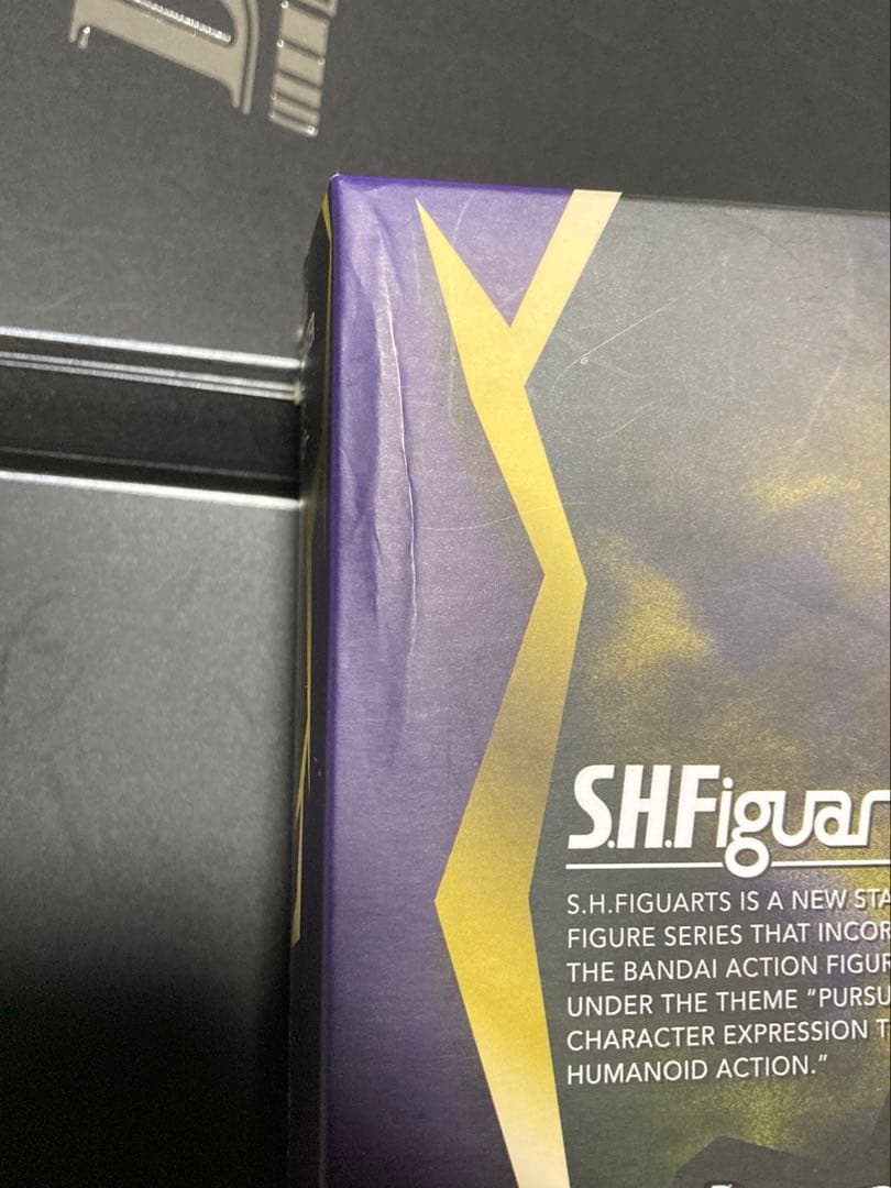 訳あり)S.H.フィギュアーツ　ウルトラマンジード ロイヤルメガマスター