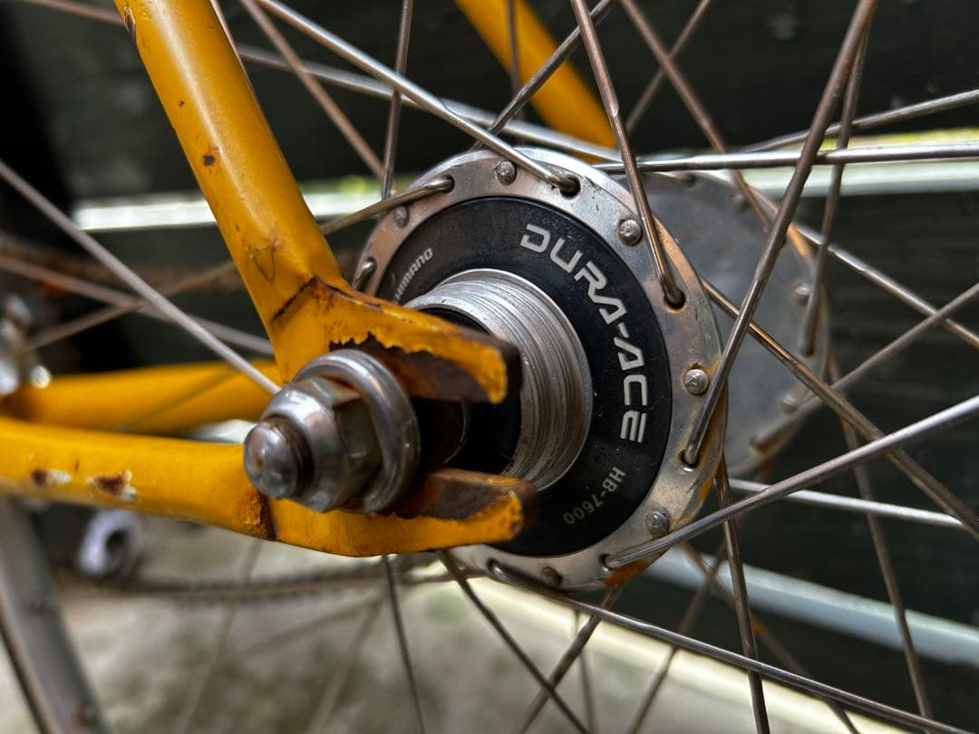 ビアンキピスタ　希少カラー　イエローピストバイク