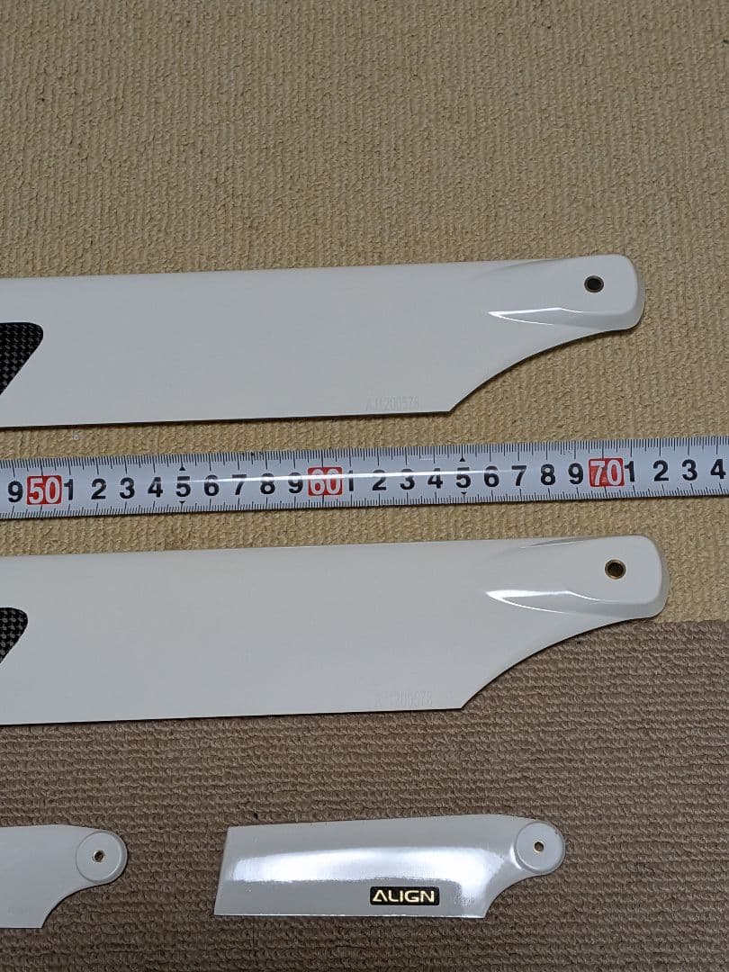 ALIGN　メインロータ　全長715ミリ F3C用新品未使用(ロータケース付)