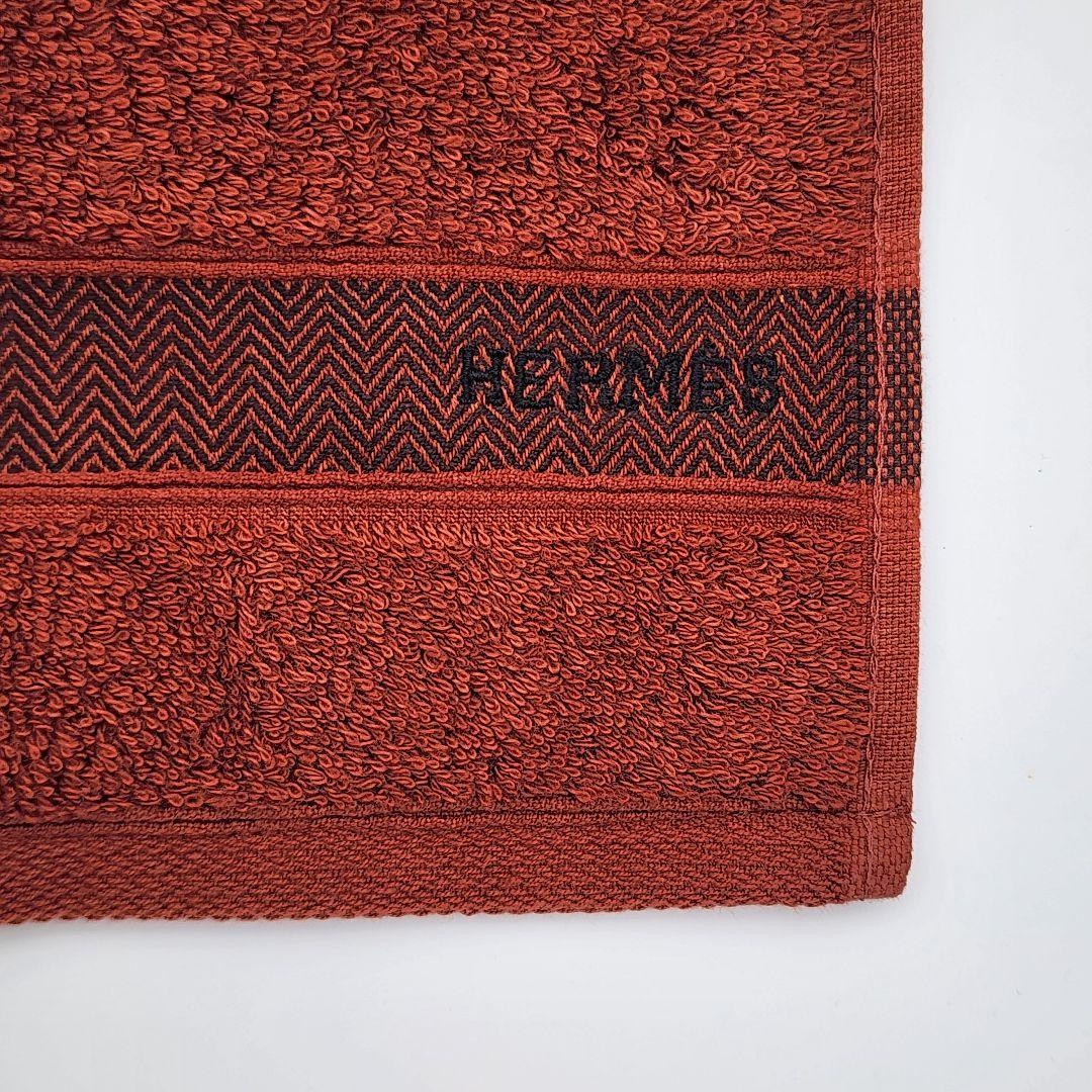 極美品 ★HERMES★ エルメス フェイスタオル シェブロン柄 ブラウン
