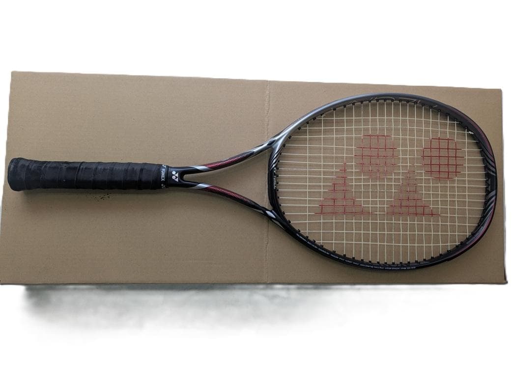 中古品・格安　YONEX　硬式テニスラケット　REGNA ９８ 即日出荷！