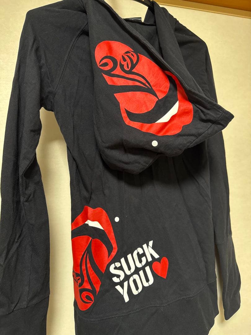 【大幅値下げ中】Acid Black Cherry パーカー　レディース