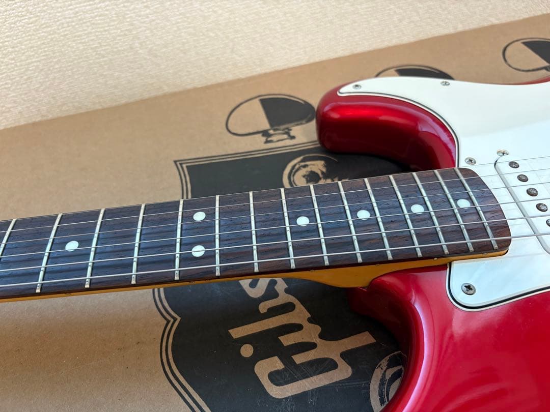 Fernandes RST-50 リバイバル ストラト 消えロゴ