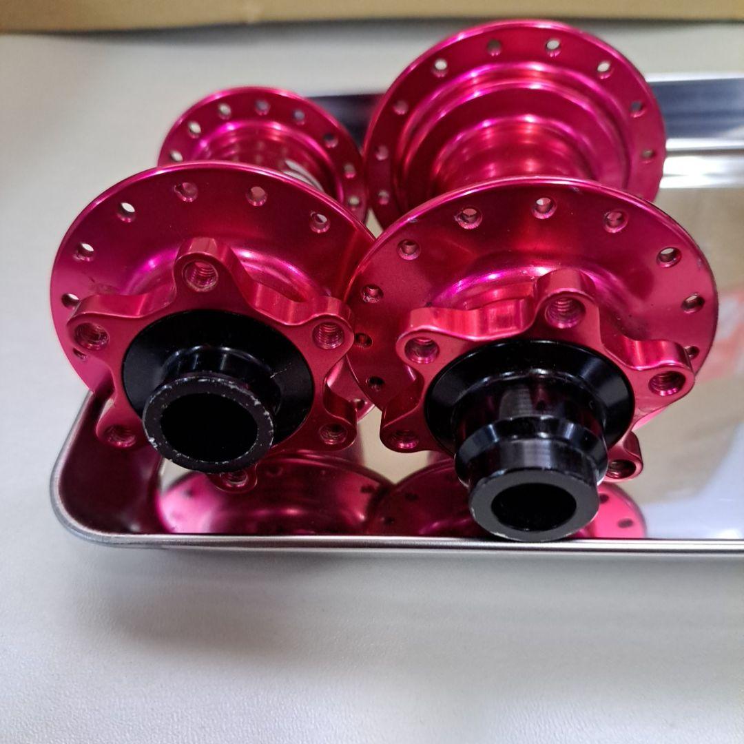 インダストリーナイン ピンクハブ