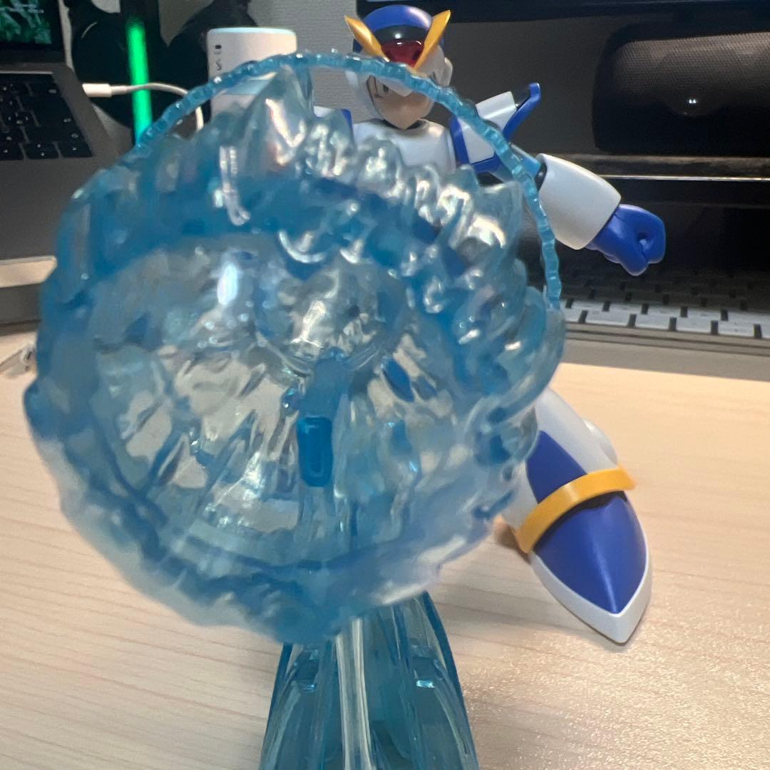 【組立済】ロックマン コトブキヤ X エックス フルアーマー　壽屋