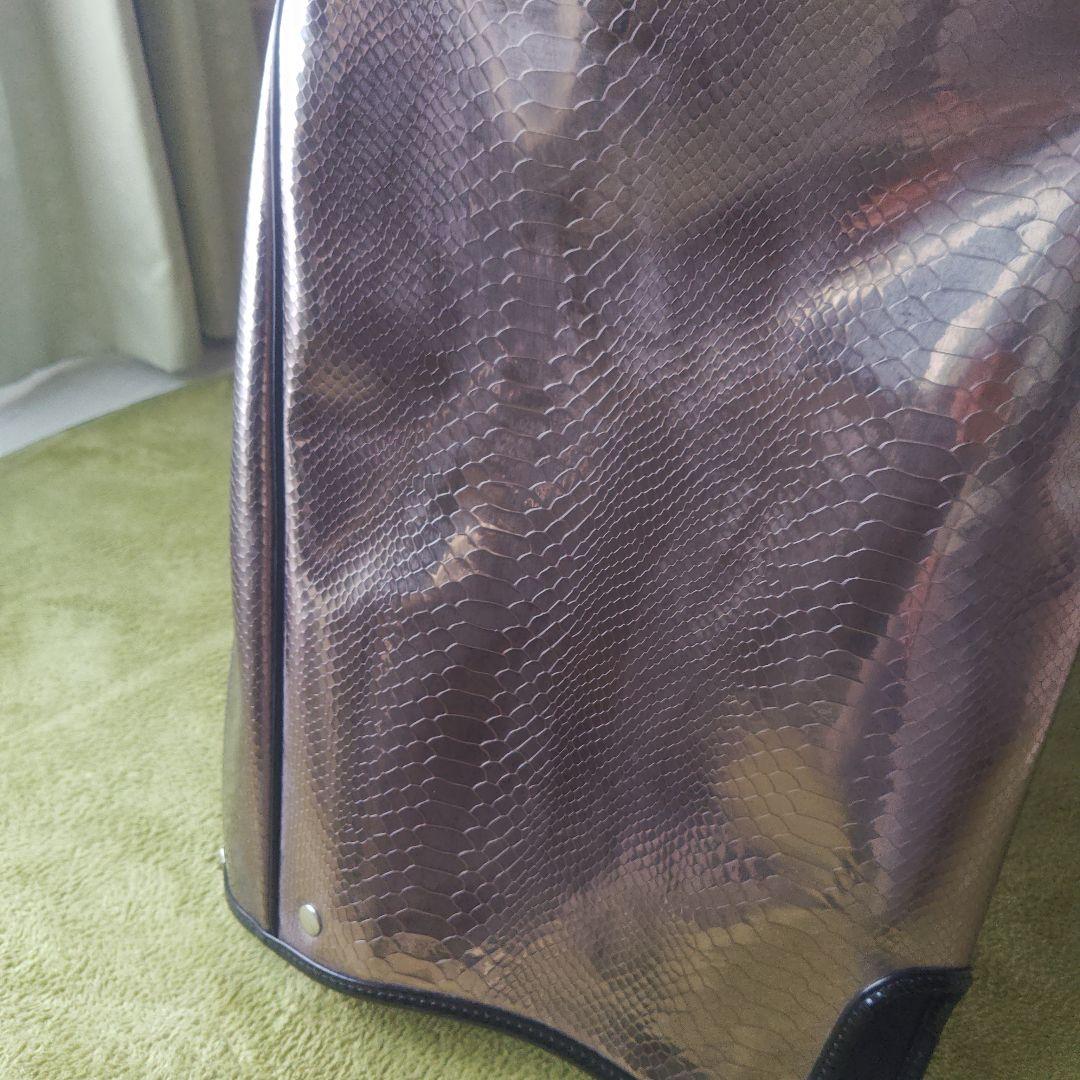 メタリックシルバー　 ドラゴン刺繍 キャディバッグ