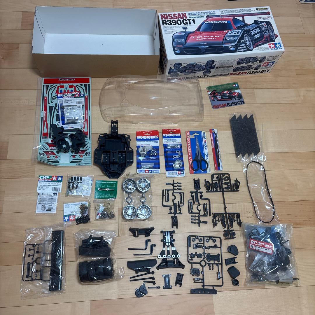NISSAN R390 GT1 プラモデル ラジコン