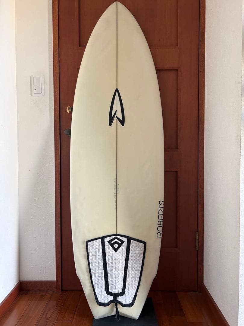 Roberts surfboard　ロバーツサーフボード　ショートボード　PU