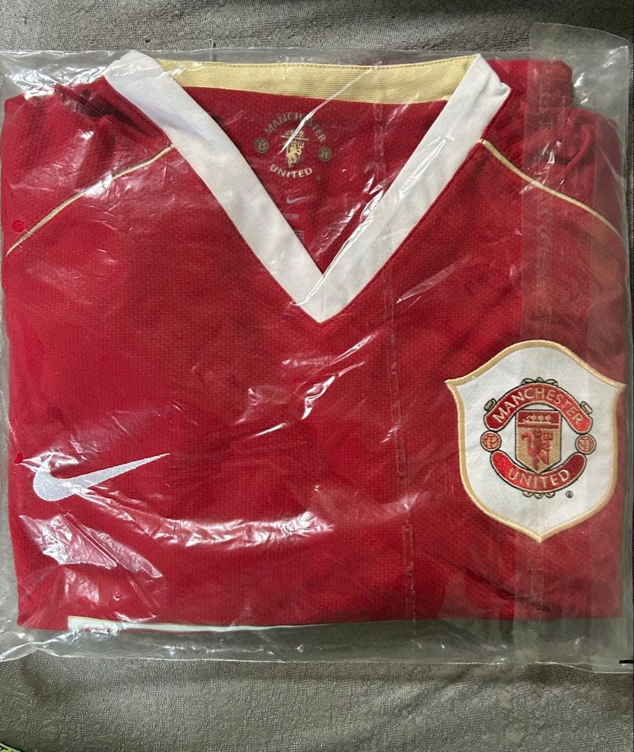 【新品タグ付】マンチェスターユナイテッド　ゲームシャツ