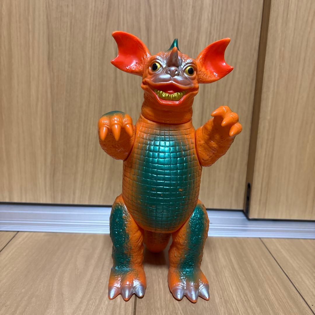 バンダイ 東宝怪獣シリーズ ブルマァク バラゴン オレンジ成型