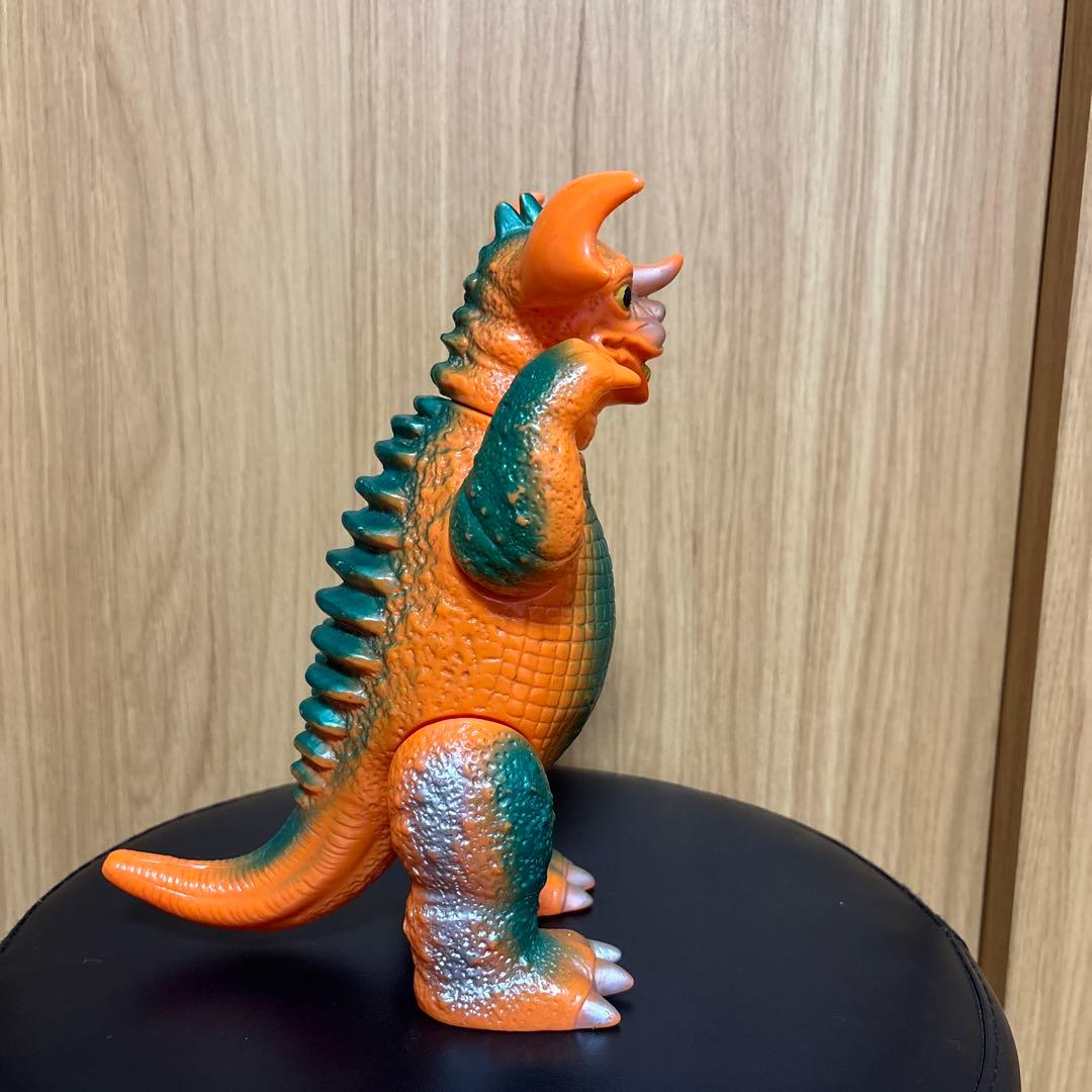 バンダイ 東宝怪獣シリーズ ブルマァク バラゴン オレンジ成型