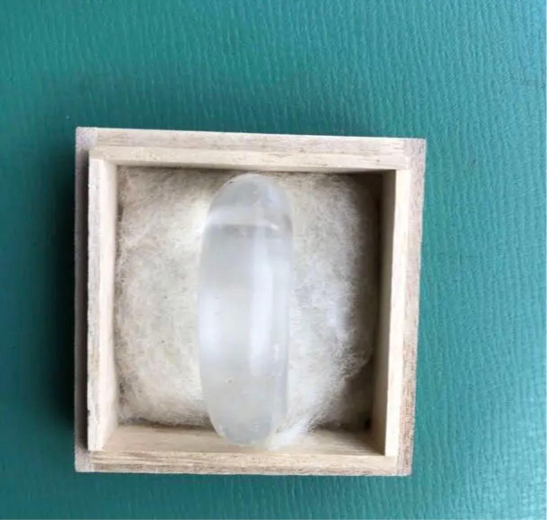 勾玉　（L）　箱付き