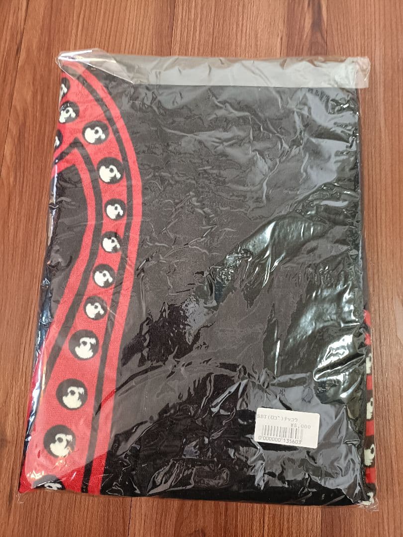 【新品未開封】矢沢永吉 スペシャルビーチタオル SBT ロゴ 蓄光　黒/赤