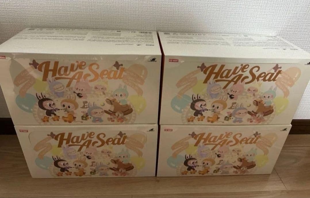 LABUBU THE MONSTERS Have a Seat ぬいぐるみ