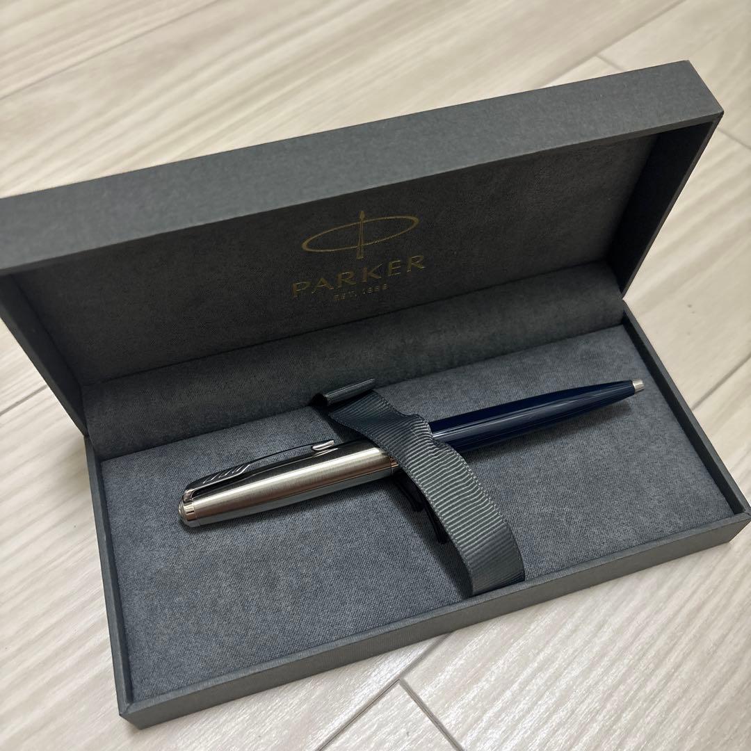 Parker ソネット　 ボールペン シルバー/ネイビー 専用ケース付き