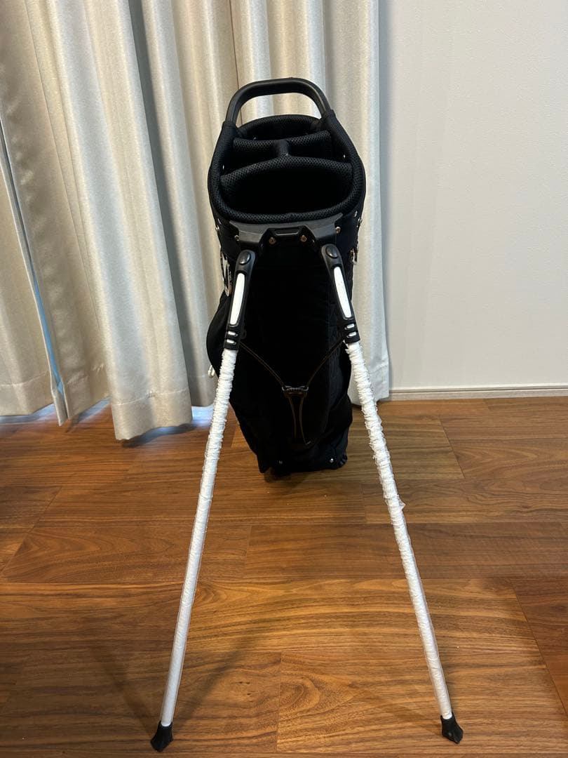 WAAC スタンドキャディバッグ　7インチ　カラー白黒　オシャレ