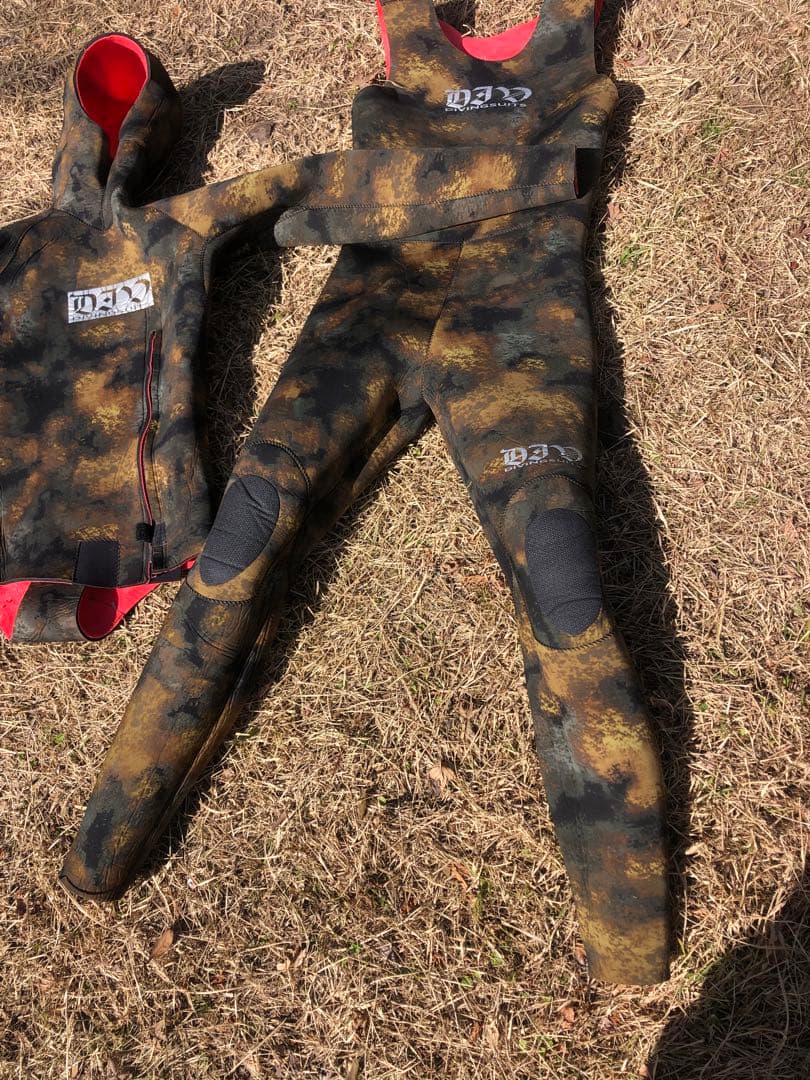 C2 カモフラージュ フルスーツ フード付き　裏起毛