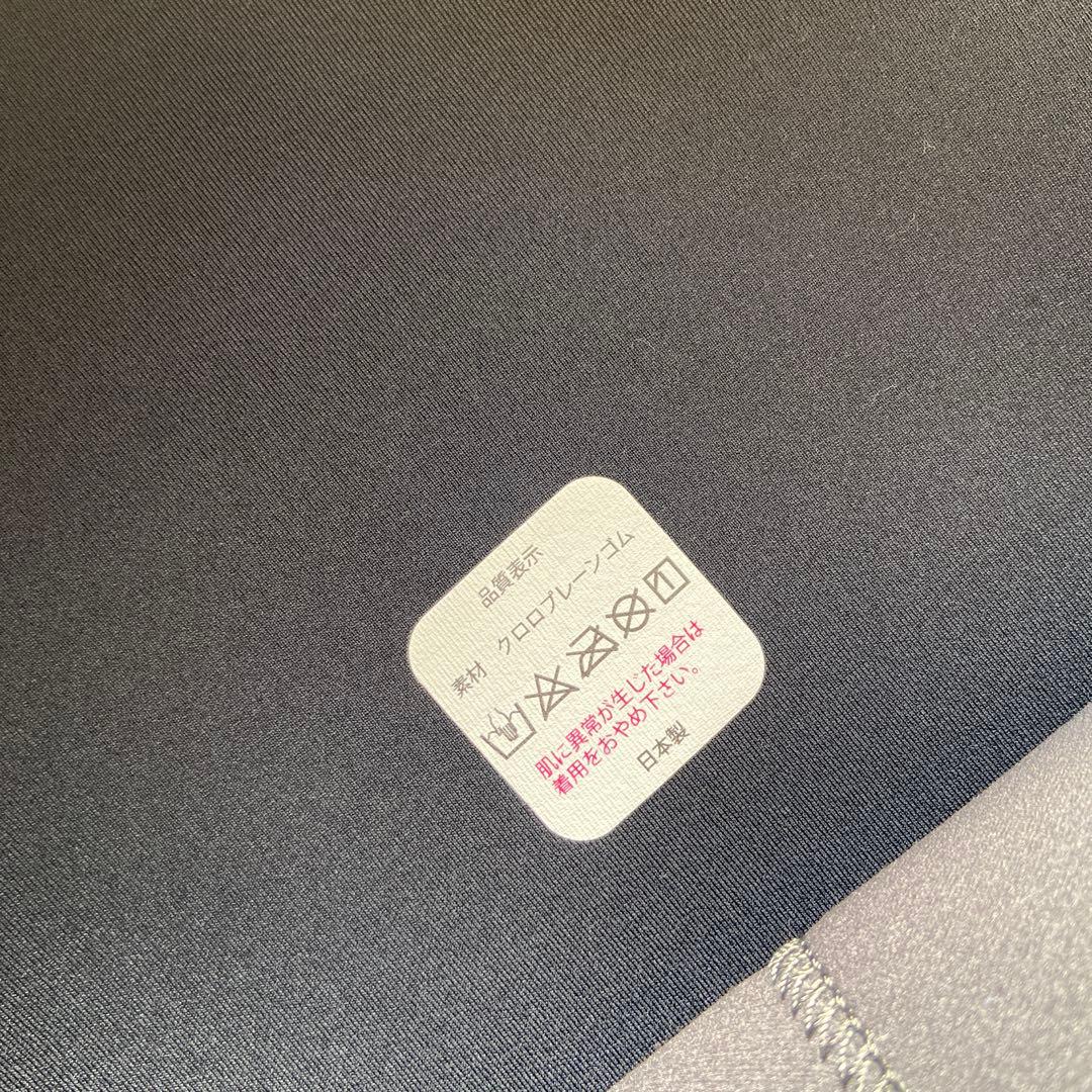 美品ブラック フルスーツ 3ミリ　レディースＭサイズくらい