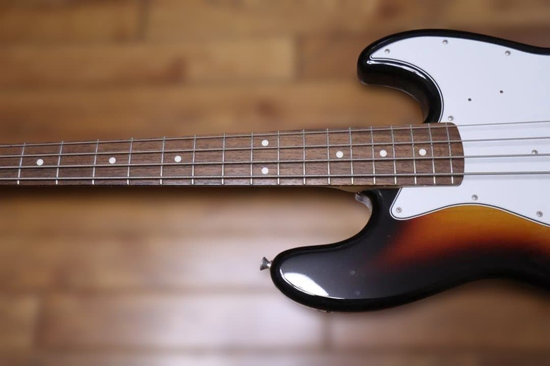 Fender　エレキベース