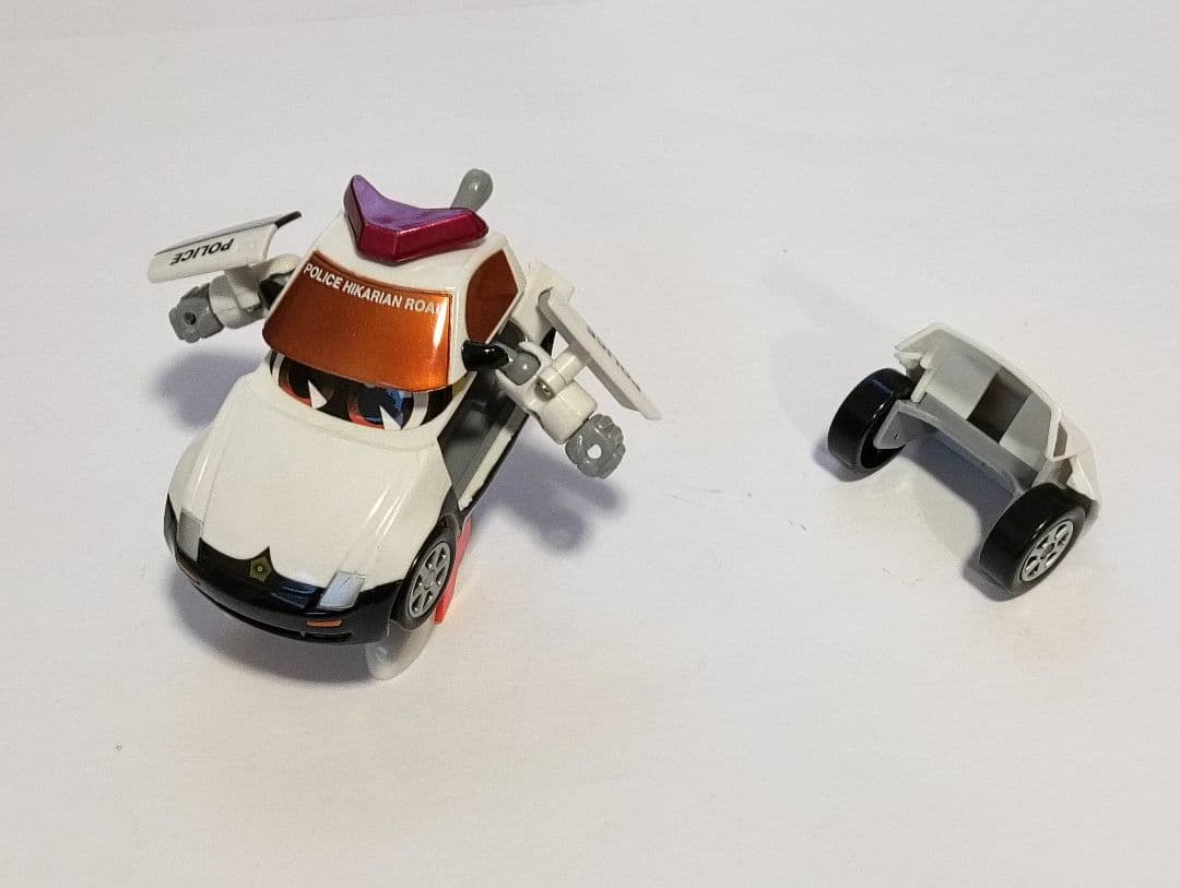 ヒカリアン NEXTGENERATION 高速パトカー