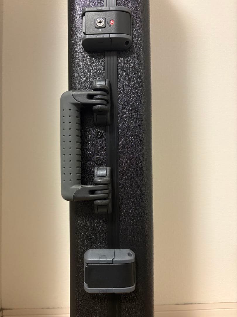 ベース Fender DELUXE MOLDED CASE Jazz bass