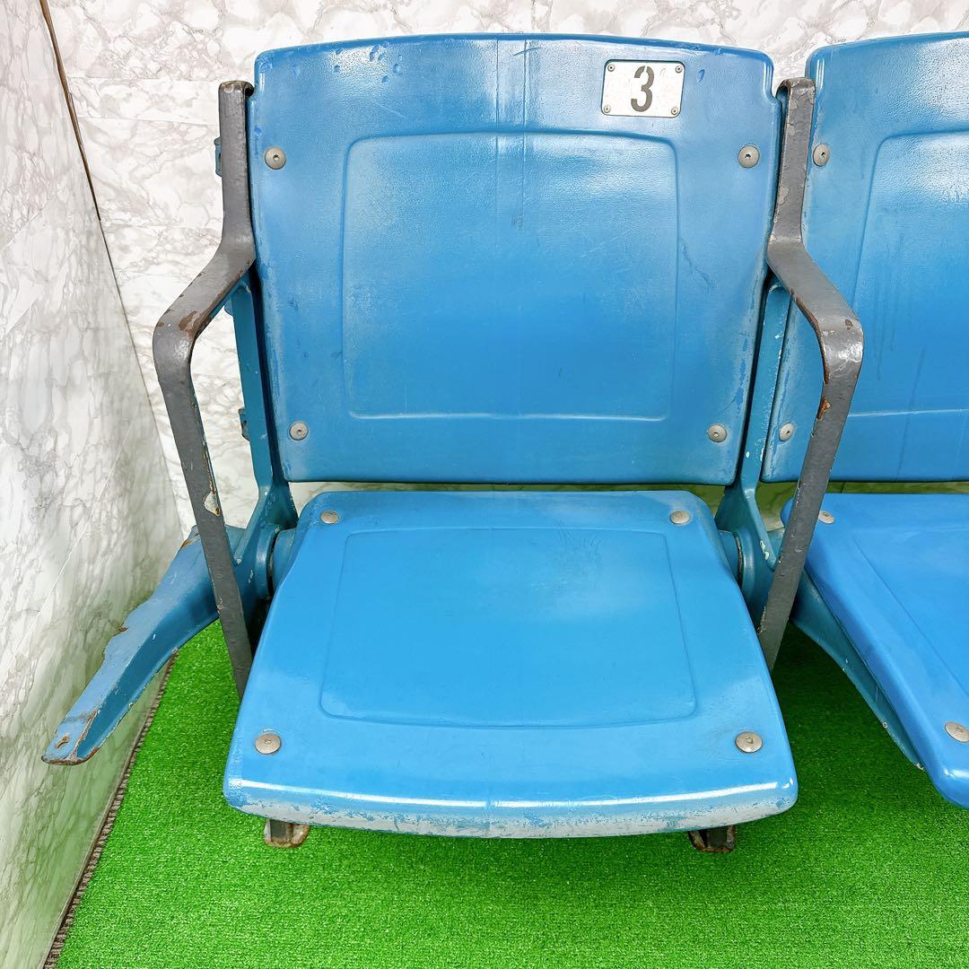 超貴重 ロサンゼルス ドジャース スタジアム シート 観客用ベンチ 超良番
