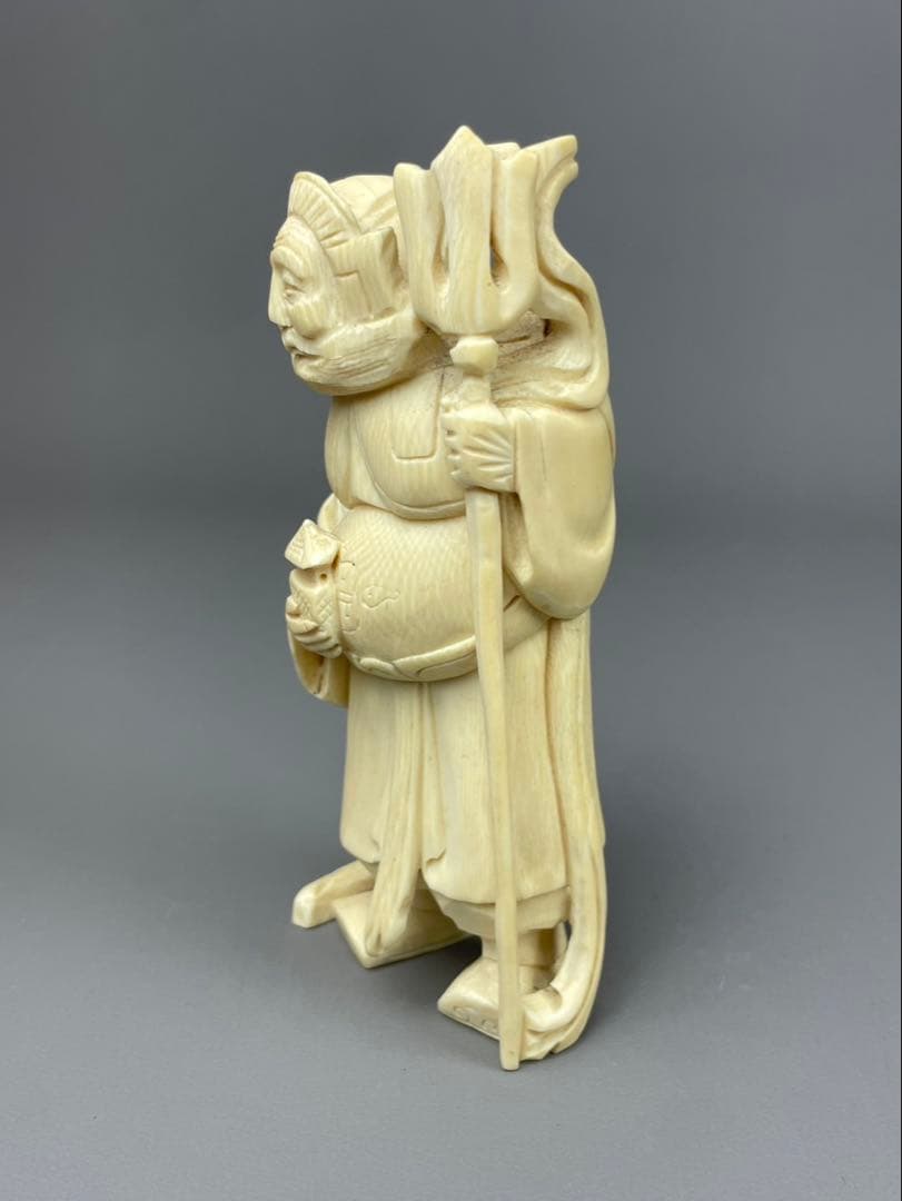 カバ牙風 芯彫 高さ約15cm 約382g 高級素材 毘沙門天 七福神 仏像