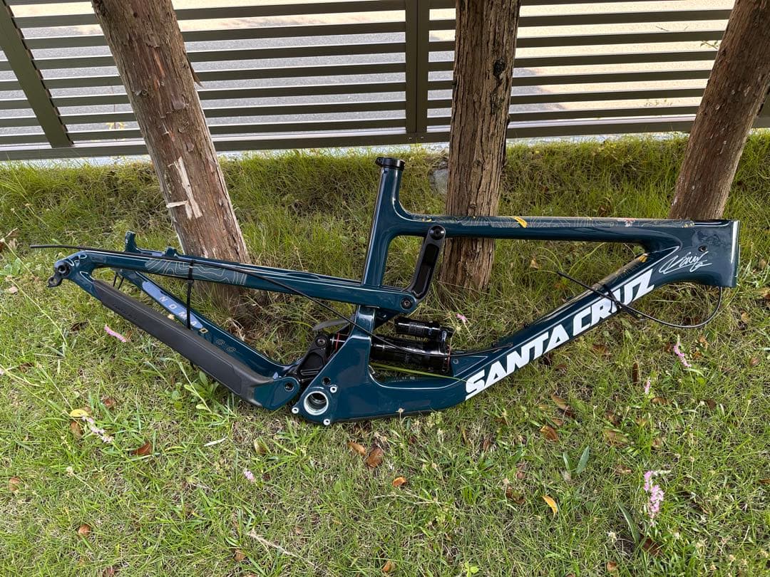 kaichi　SANTACRUZ NOMAD CC 2019カーボンフレー
