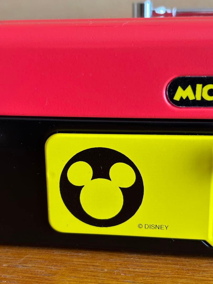 【美品・希少！】ミッキーマウス　ミニ金庫　手持ち金庫