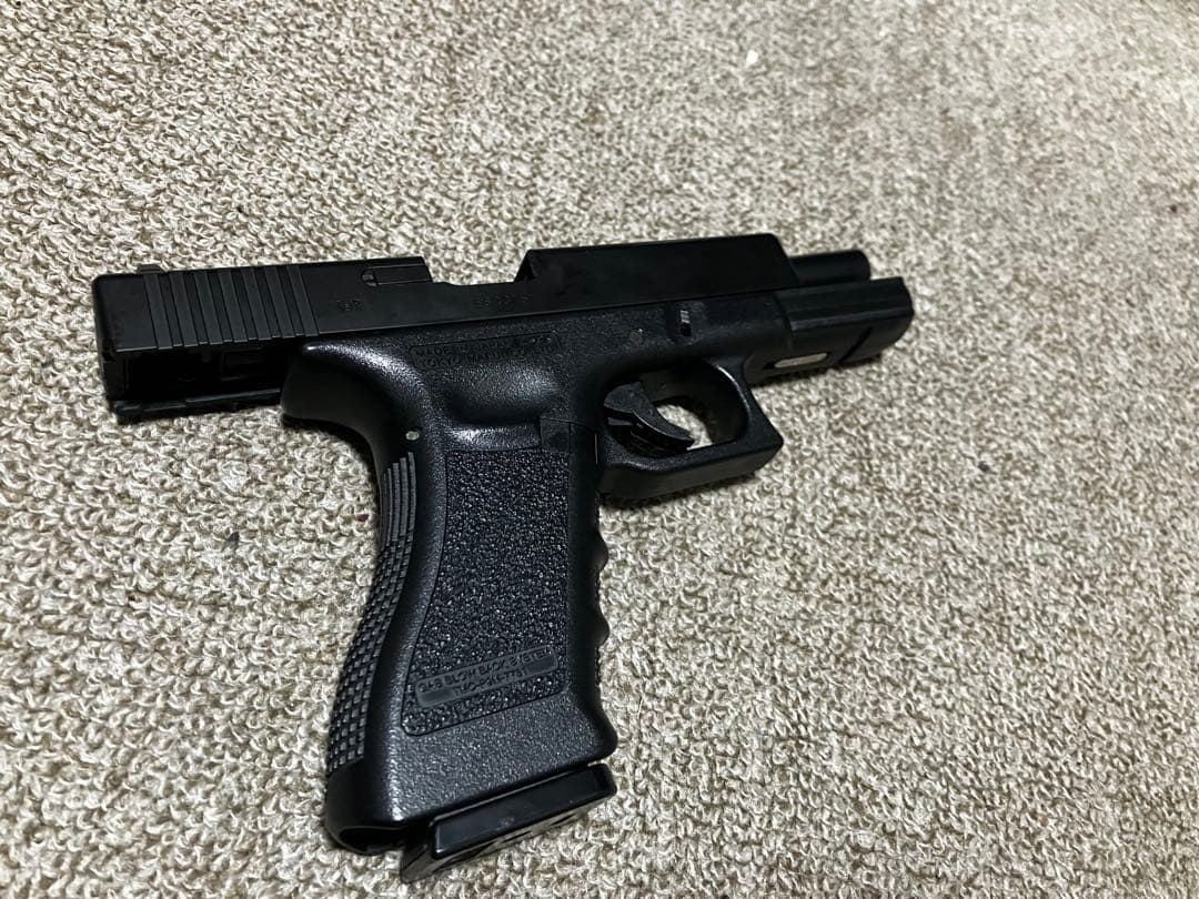 東京マルイ　グロック18C ガスガン&ホルスターセット