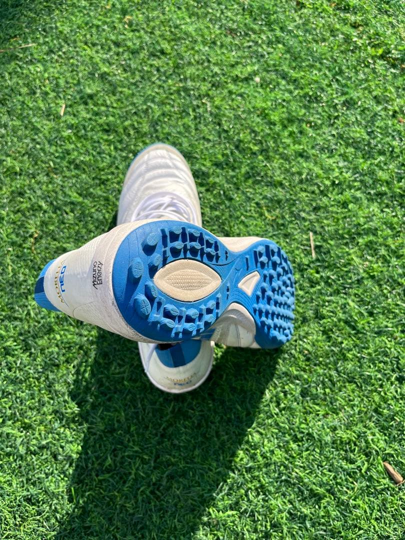 ミズノ　モレリアネオ sala beta japan TF