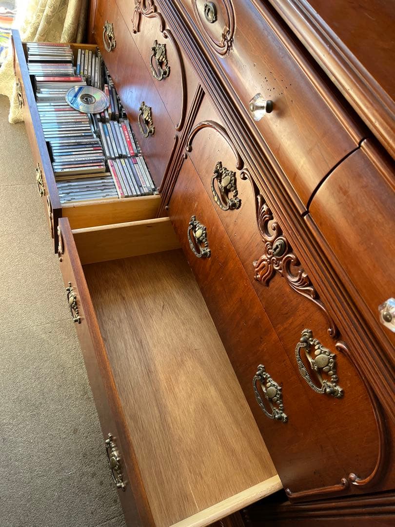 American Drew アメリカン ドリュー アンティーク ドレッサー