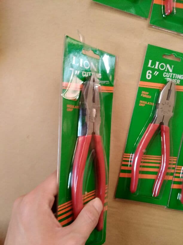 ライオン　ペンチ　6点