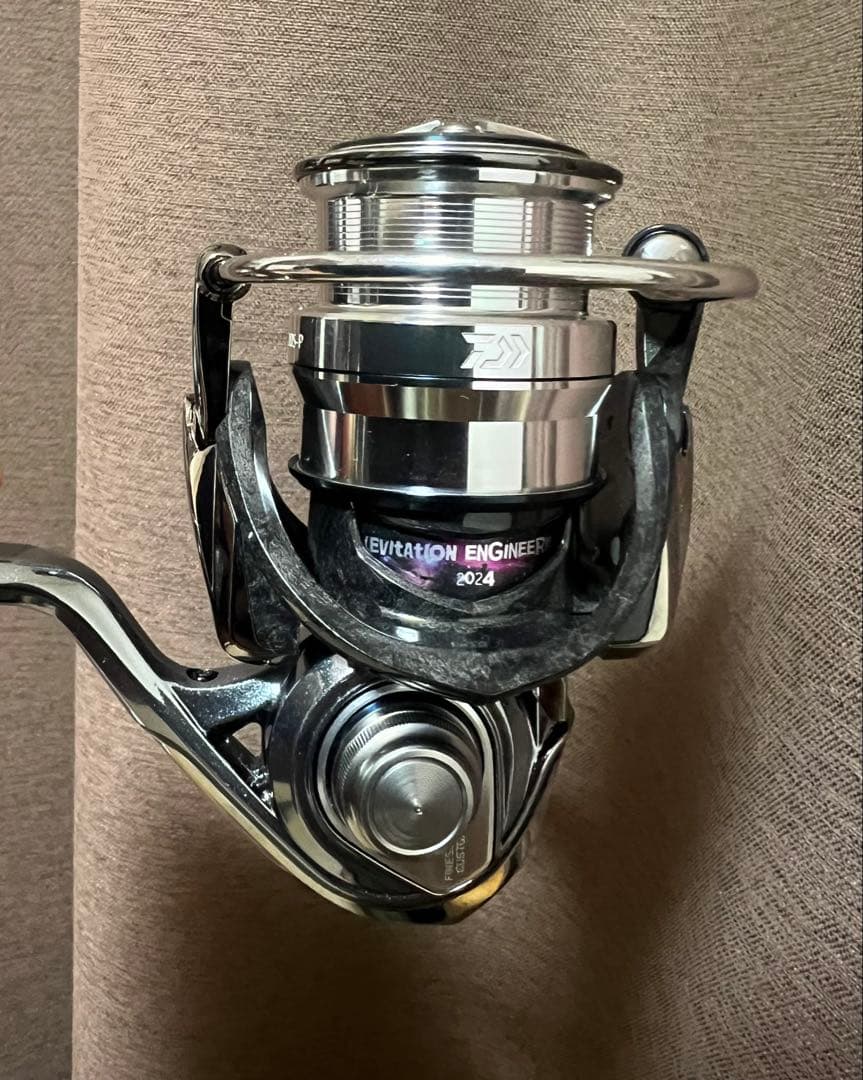 ダイワ 18イグジストFC LT 2000S-P レビテーションエンジニアリング