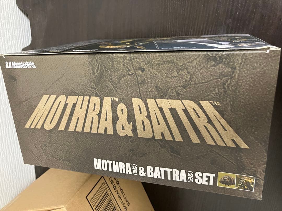 （悟空）S.H.MonsterArtsバトラ（幼虫）&モスラ（幼虫）