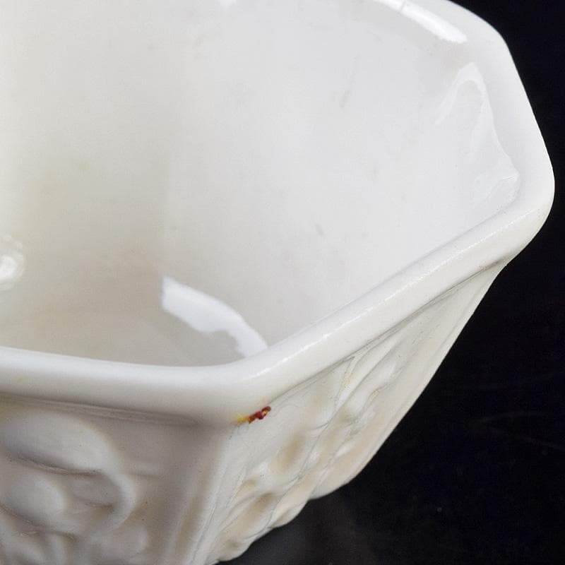 中国　徳化窯白磁　花刻　八角煎茶碗　六客　箱付　M　9027E