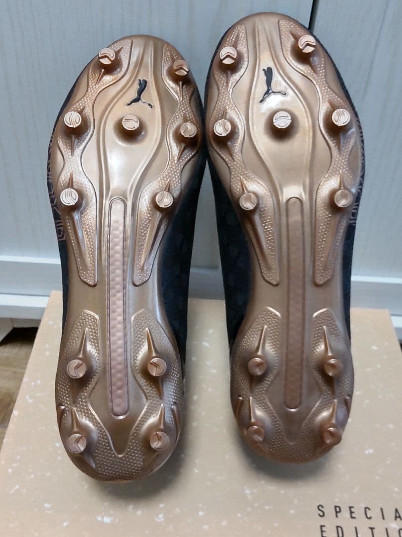 シューズ PUMA KING ultimate RUDAGON FG/AG