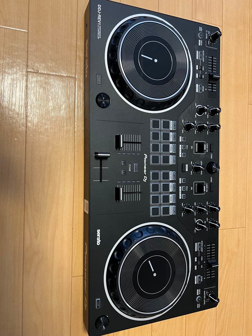 数回使用Pioneer DJ REV1 DJコントローラー