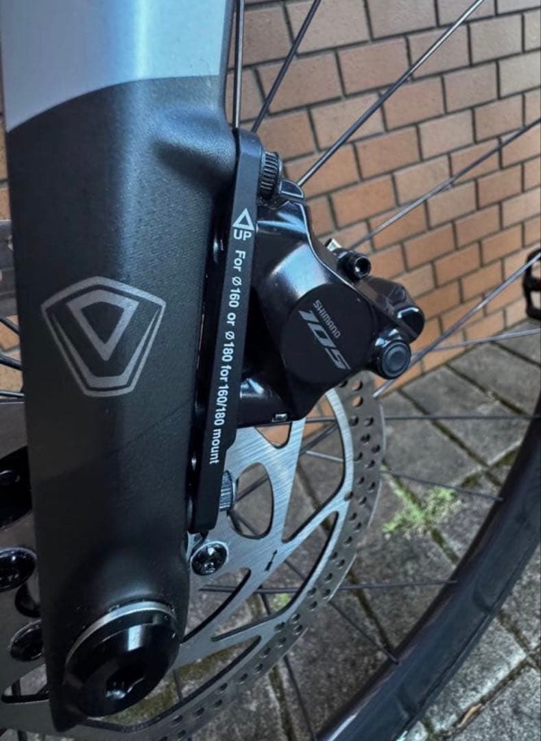 フルカーボン　ロードバイク 【期間限定割引2月15日まで価額より5%OFF 】