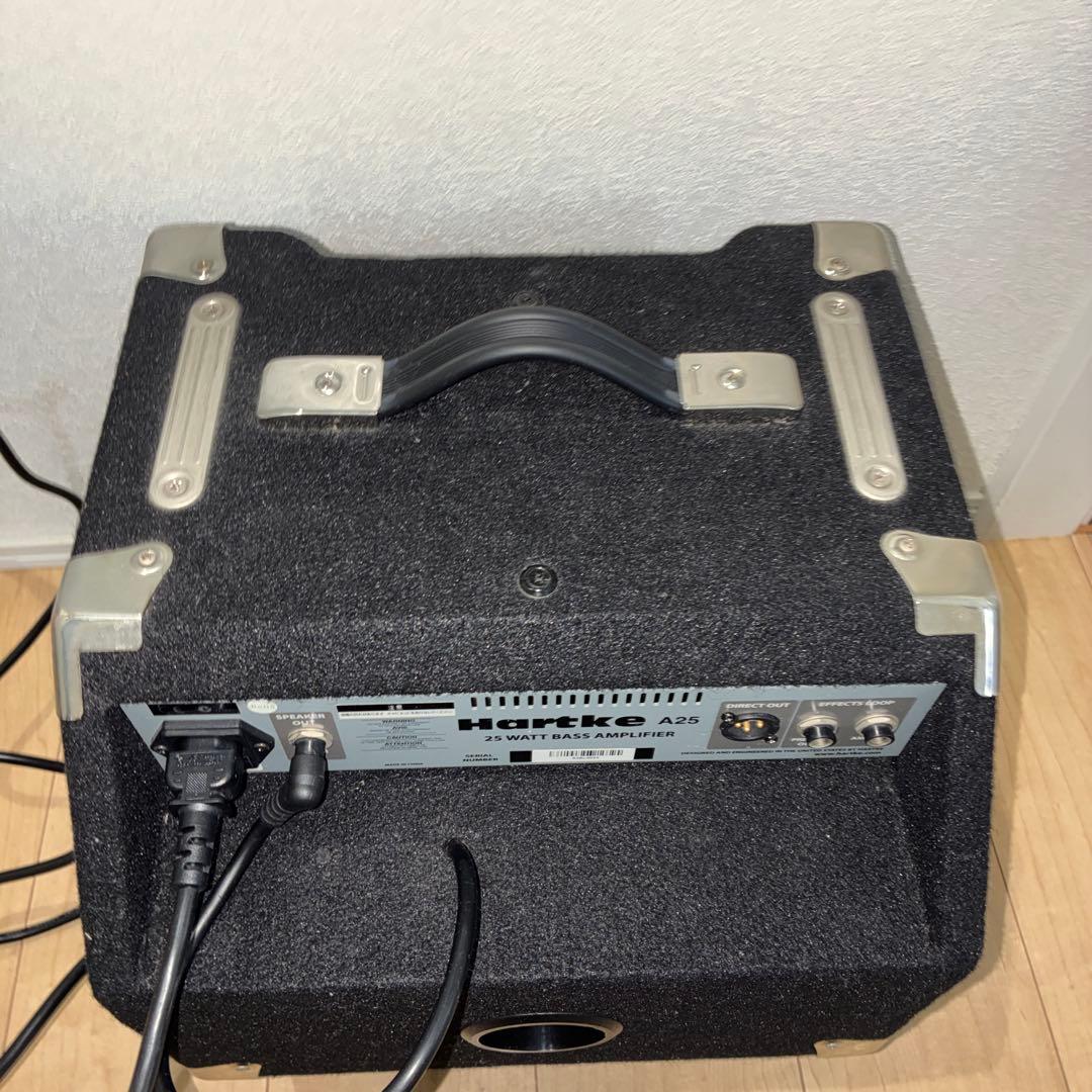 Hartke A25 25W ベース用アンプ
