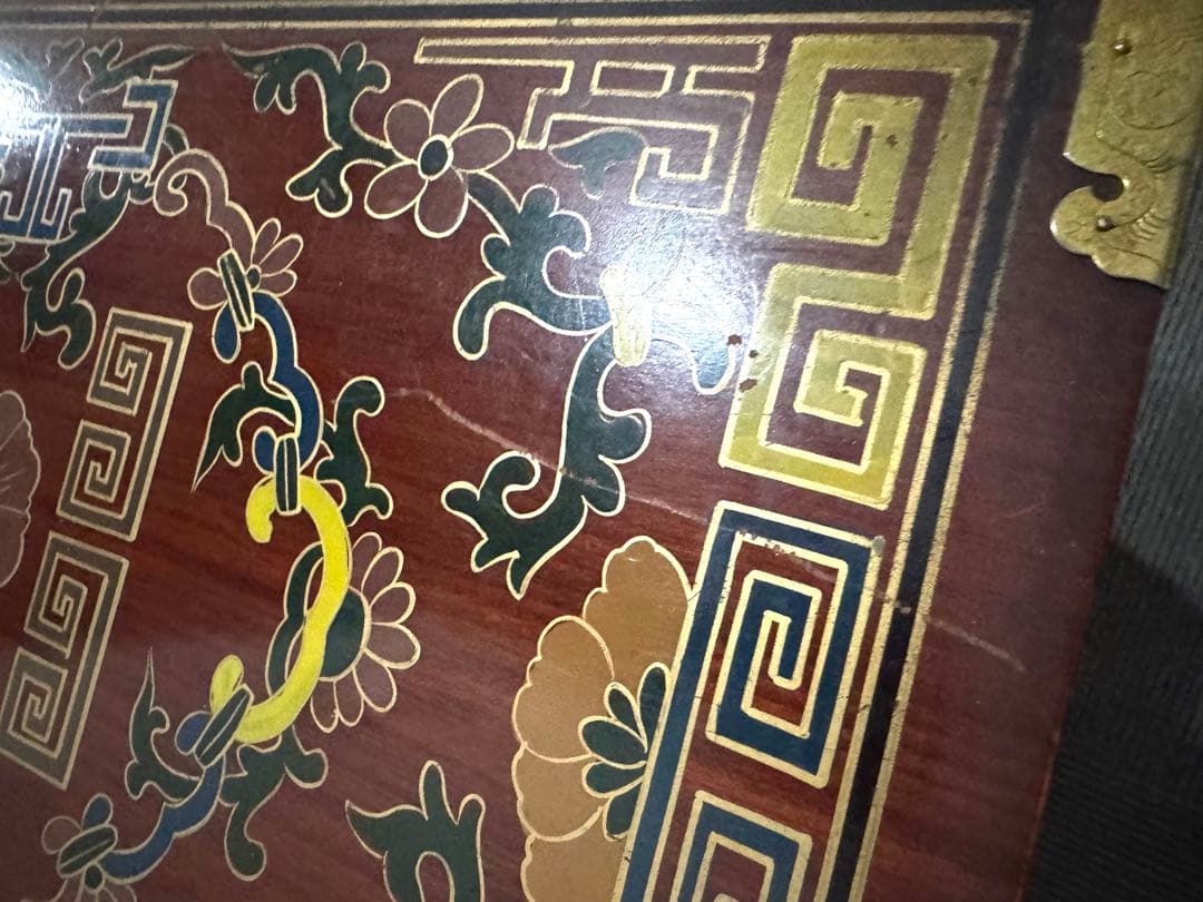 希少シノワズリ 緻密金彩美しいバンダジ　李朝箪笥アンティーク漆塗キャビネット木製