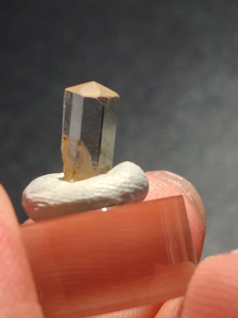 フェナカイト　ミャンマー産　1029